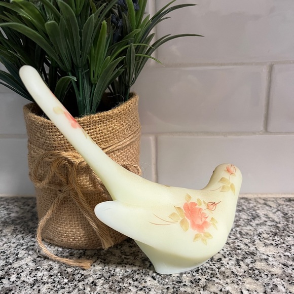 Fenton Collectible Bird - Picture 4 of 5